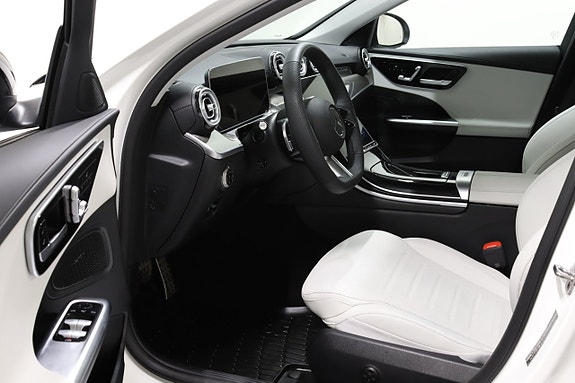 Mercedes-Benz C300 de 10 of 22