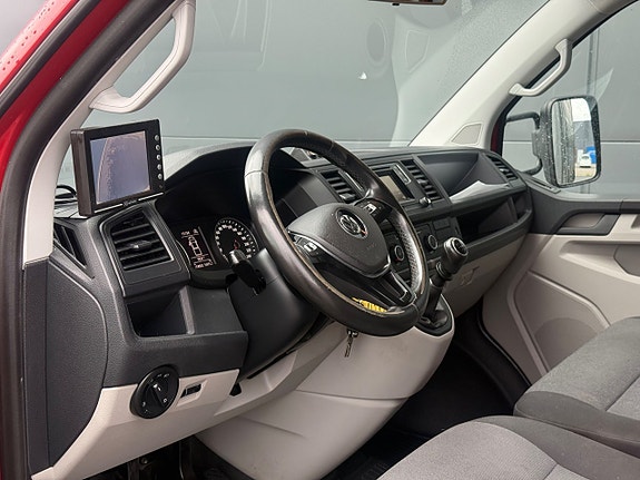 Volkswagen Transporter 21 of 30