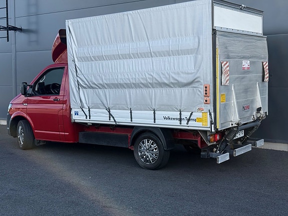 Volkswagen Transporter 3 of 5