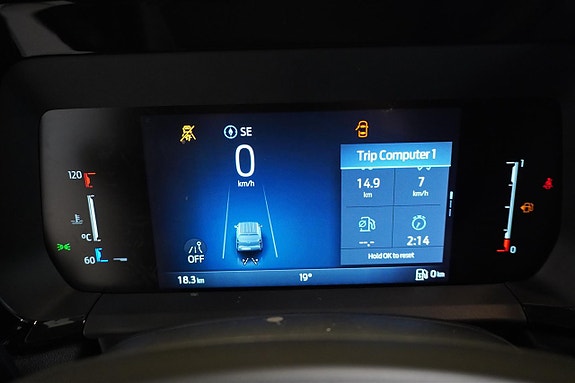 Ford Transit Courier 9 of 13