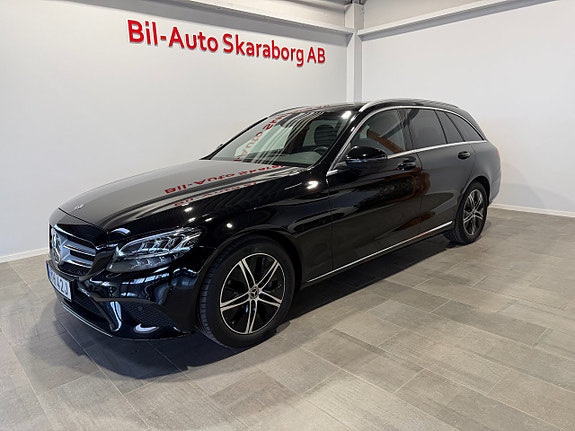 Mercedes-Benz C200 d 2 of 5