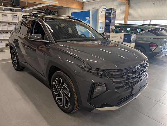 Hyundai Tucson 4 of 5