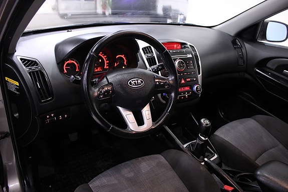 Kia Ceed 6 of 20