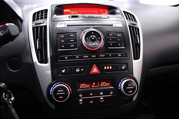 Kia Ceed 17 of 20