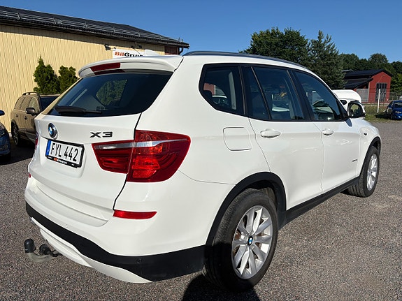 BMW X3 3 of 5
