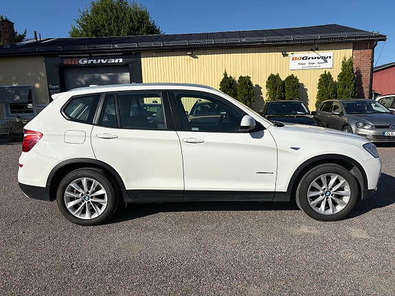BMW X3 2 of 5