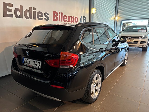 BMW X1 4 of 5