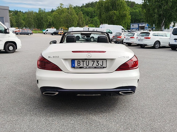 Mercedes-Benz SL500 8 of 30