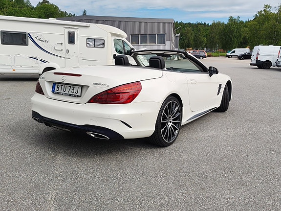 Mercedes-Benz SL500 7 of 30