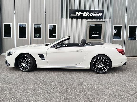 Mercedes-Benz SL500 11 of 30