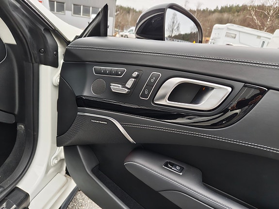 Mercedes-Benz SL500 18 of 30