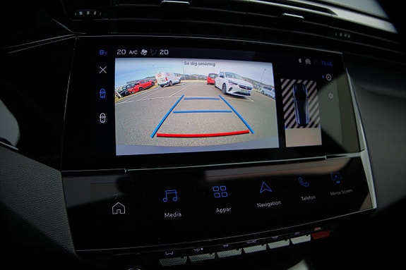 Peugeot 308 SW 11 of 16