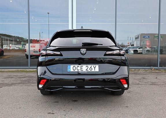 Peugeot 308 SW 6 of 16