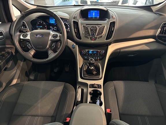 Ford C-Max 6 of 12