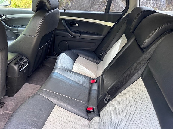 Saab 9-3 7 of 7