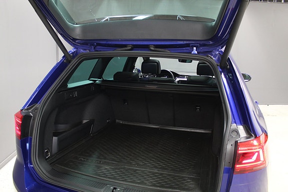 Volkswagen Passat 13 of 13