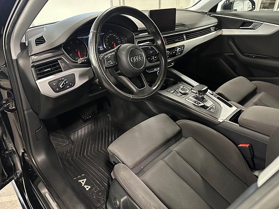 Audi A4 10 of 15