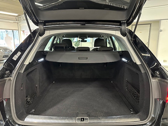 Audi A4 5 of 5