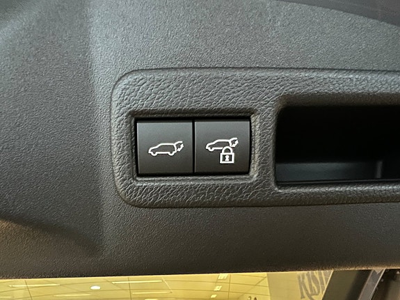 Subaru Solterra 15 of 15