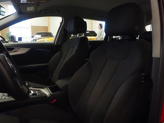 Audi A4 18 of 23