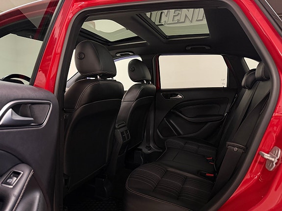 Mercedes-Benz B180 9 of 9