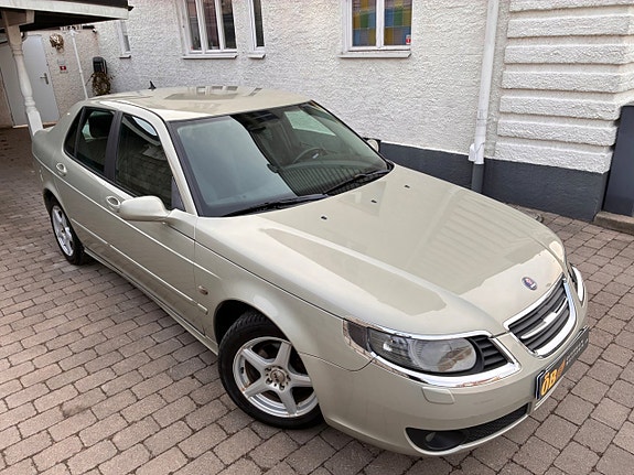 Saab 9-5 2 of 25