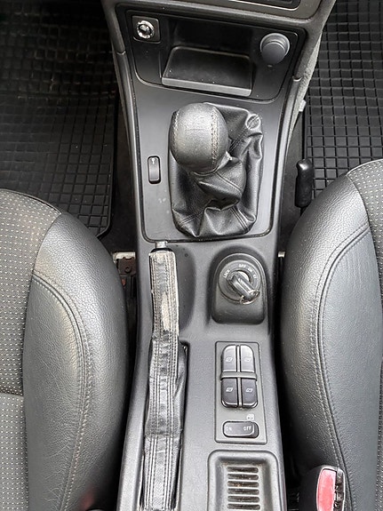 Saab 9-5 16 of 25