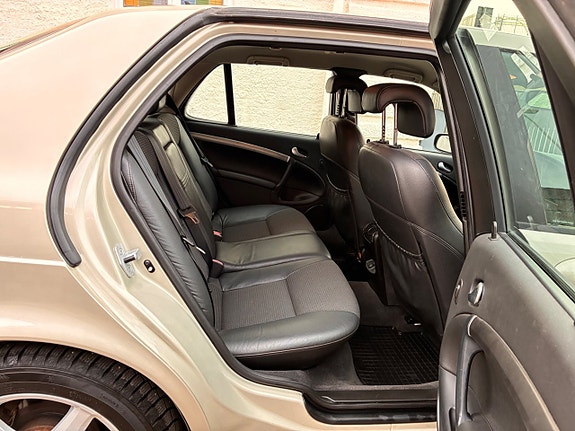 Saab 9-5 22 of 25