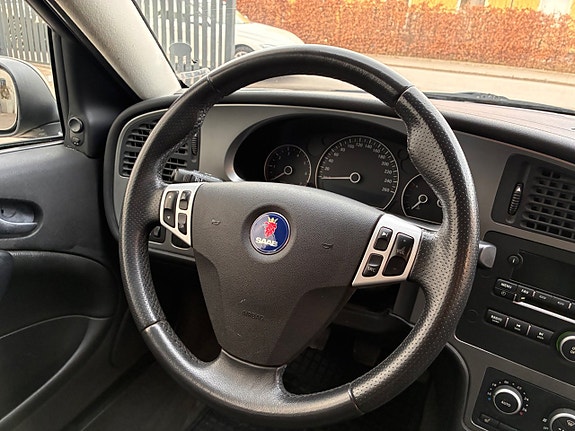 Saab 9-5 14 of 25
