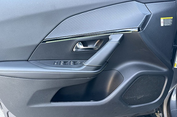 Peugeot 2008 16 of 23
