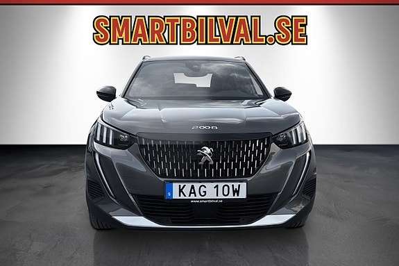 Peugeot 2008 2 of 5