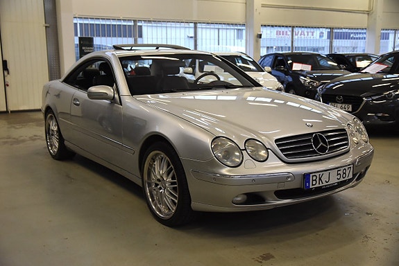 Mercedes-Benz CL500 2 of 5
