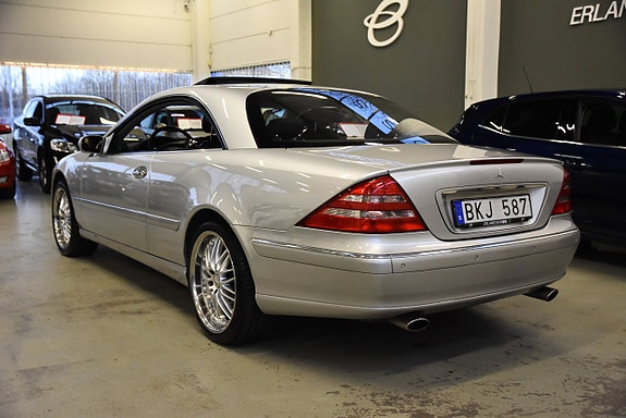 Mercedes-Benz CL500 4 of 5