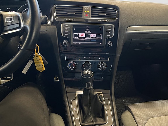 Volkswagen Golf I 12 of 16