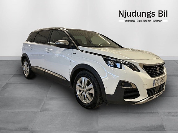 Peugeot 5008 4 of 5