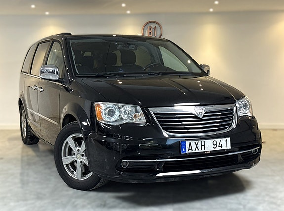 Lancia Voyager 2013