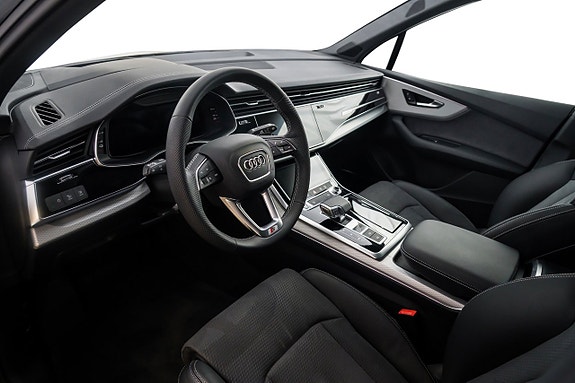 Audi Q7 11 of 28