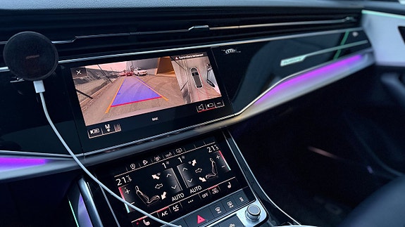 Audi Q8 25 of 25
