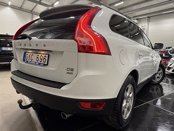 Volvo XC60 5 of 21