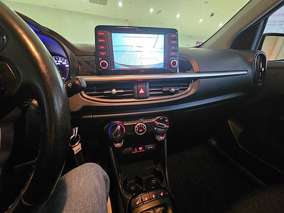 Kia Picanto 6 of 7