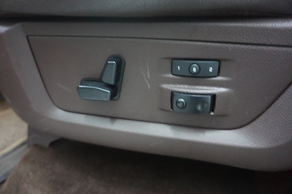 Dodge RAM 1500 24 of 30