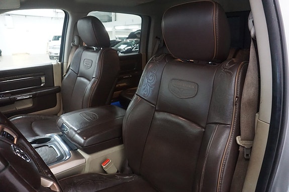 Dodge RAM 1500 23 of 30