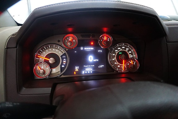 Dodge RAM 1500 16 of 30