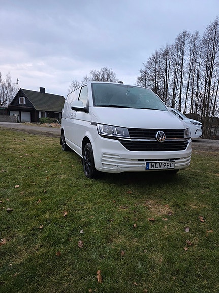 Volkswagen Transporter 2 of 5