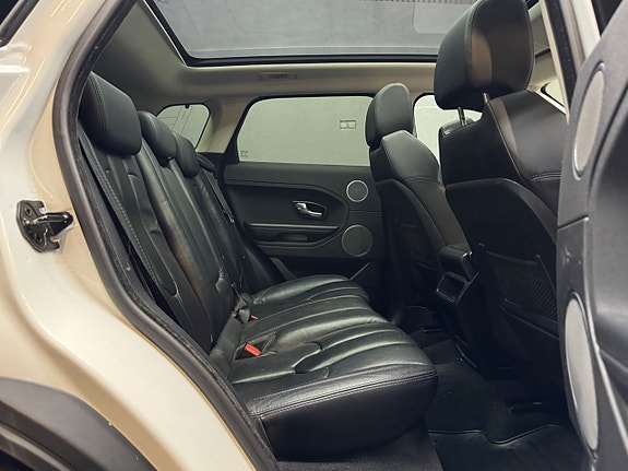 Land Rover Range Rover Evoque 15 of 16