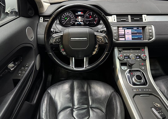 Land Rover Range Rover Evoque 12 of 16
