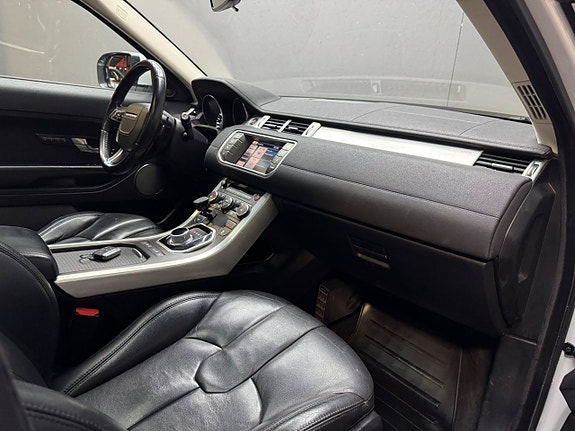 Land Rover Range Rover Evoque 13 of 16