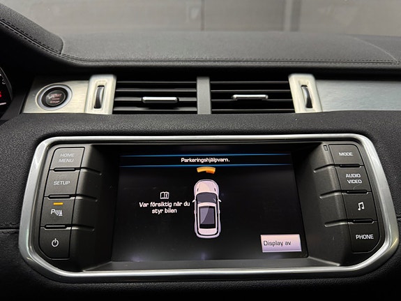 Land Rover Range Rover Evoque 11 of 16