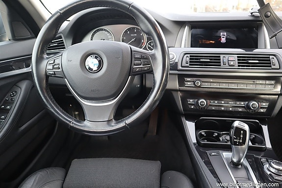 BMW 520 3 of 5