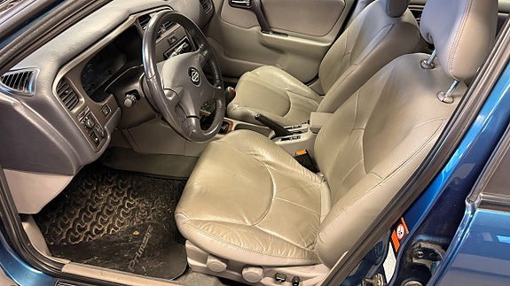 Nissan Primera 12 of 23